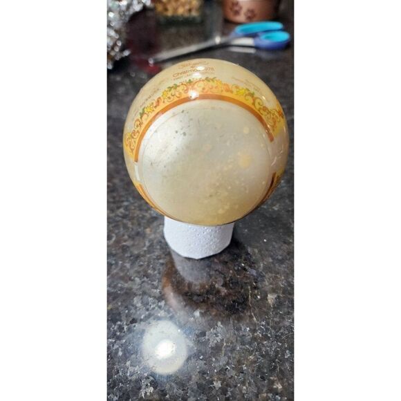 Vintage 1978 Schmid Heavenly Peace Christmas Ball Ferrandiz Ornament - Picture 3 of 7